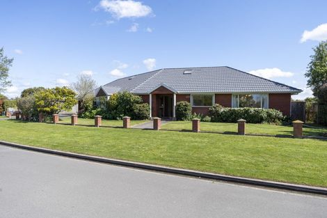 Photo of property in 5 Hilton Drive, Amberley, 7410