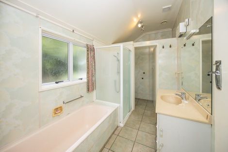 Photo of property in 2 Golf Road, Te Awamutu, 3800