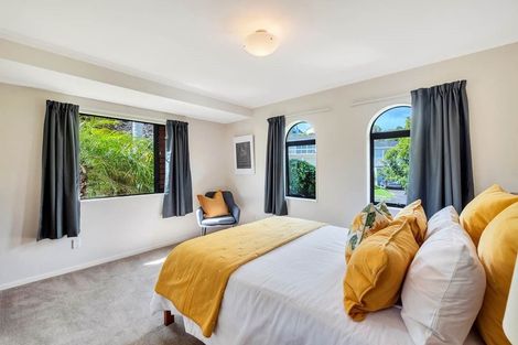 Photo of property in 41 Mayfair Crescent, Mairangi Bay, Auckland, 0630