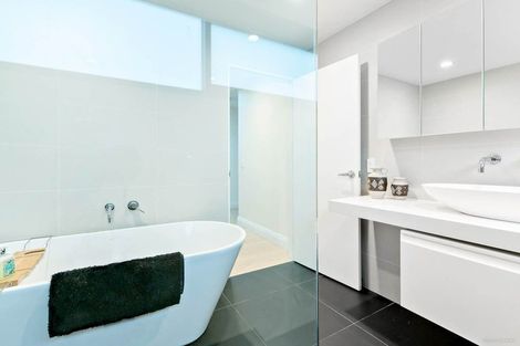 Photo of property in 8 Rewi Road, Royal Oak, Auckland, 1023