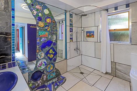 Photo of property in 37 Gillies Crescent, Waimarama, Havelock North, 4294