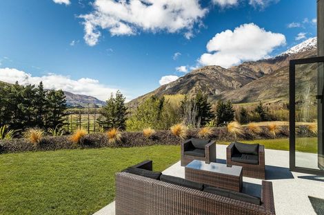 Photo of property in 23 Alps View Place, Lake Hayes, Queenstown, 9304