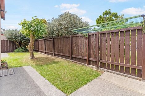 Photo of property in 59a Reelick Avenue, Pakuranga Heights, Auckland, 2010