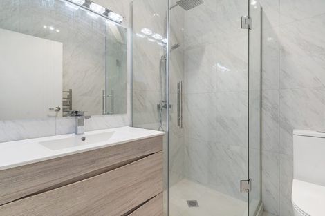 Photo of property in 21c Cherry Tree Place, Massey, Auckland, 0614