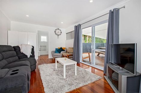 Photo of property in 5 Omutu Street, Oakura, Hikurangi, 0184