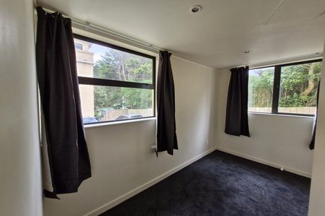 Photo of property in 566h Adelaide Road, Berhampore, Wellington, 6023