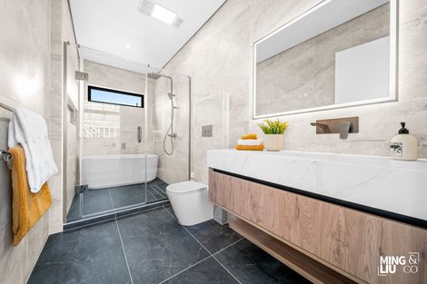 Photo of property in 34 Kumukumu Road, Long Bay, Auckland, 0630