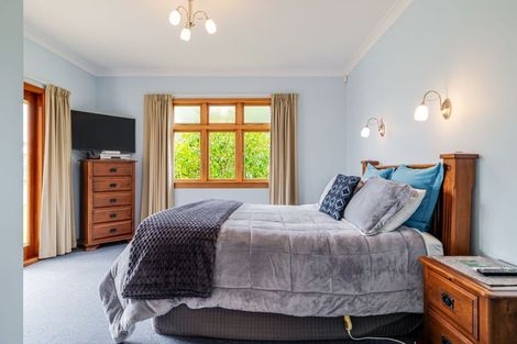 Photo of property in 53 Russell Street, Palmerston North, 4414