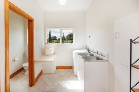 Photo of property in 1096 Lockwood Road, Kairanga, Palmerston North, 4475
