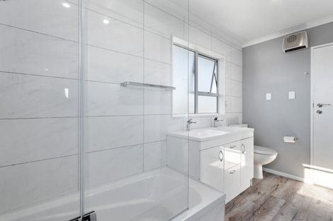 Photo of property in 25 Given Street, Havelock North, 4130