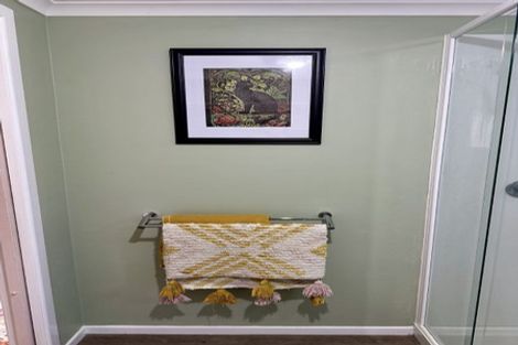 Photo of property in 10 Battersby Avenue, Mount Roskill, Auckland, 1041