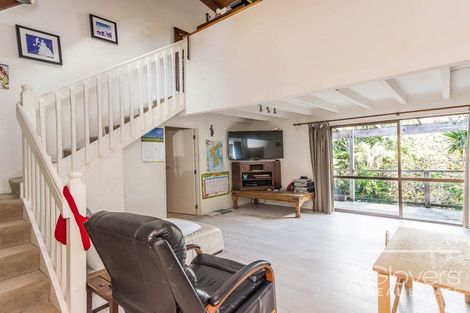 Photo of property in 62 Woodfern Crescent, Titirangi, Auckland, 0604