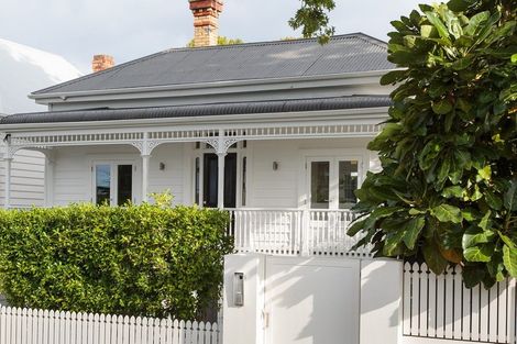 Photo of property in 1 Elizabeth Street, Freemans Bay, Auckland, 1011