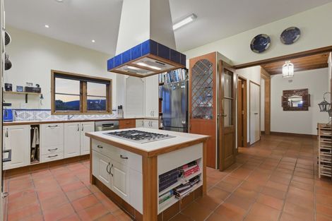 Photo of property in 1a Ngapeke Road, Welcome Bay, Tauranga, 3175