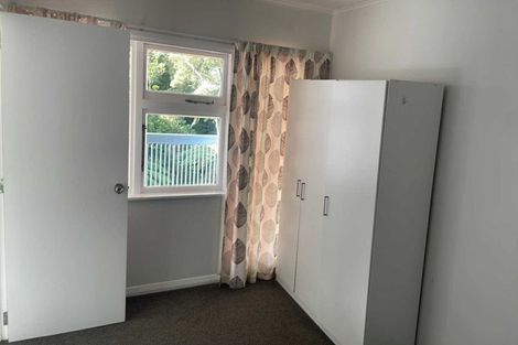 Photo of property in 1/8 Kaitawa Road, York Bay, Lower Hutt, 5013