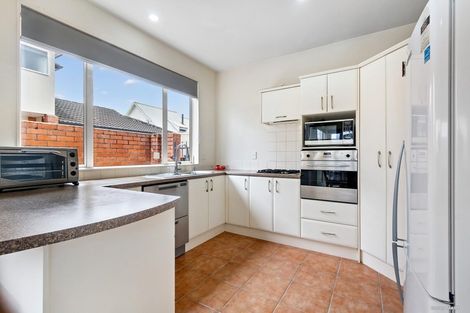 Photo of property in 33a Rogan Street, Mount Roskill, Auckland, 1041
