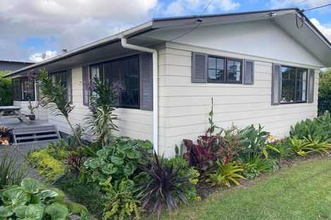 Photo of property in 5 Nicolas Avenue, Glen Eden, Auckland, 0602