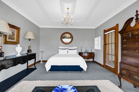 Photo of property in 17 Albion Street, Hawera, 4610