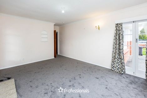 Photo of property in 42 Gibbons Street, Upper Hutt Central, Upper Hutt, 5018