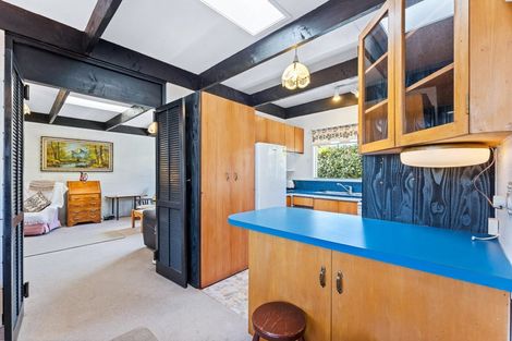 Photo of property in 2/10 Rodney Road, Northcote Point, Auckland, 0627