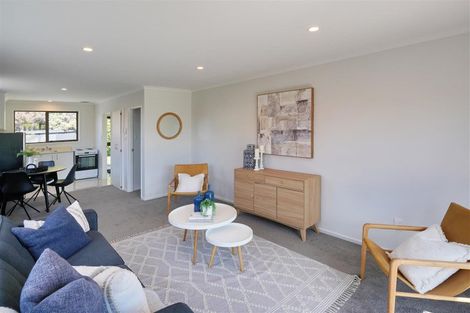 Photo of property in 2/49 Cowes Street, Avondale, Christchurch, 8061