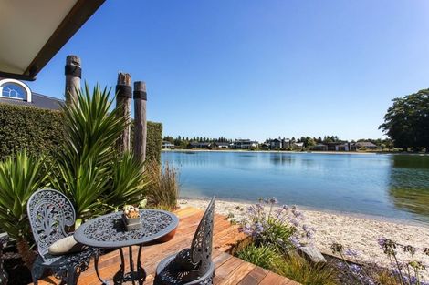 Photo of property in 23 Palmview Drive, Rangiora, 7400