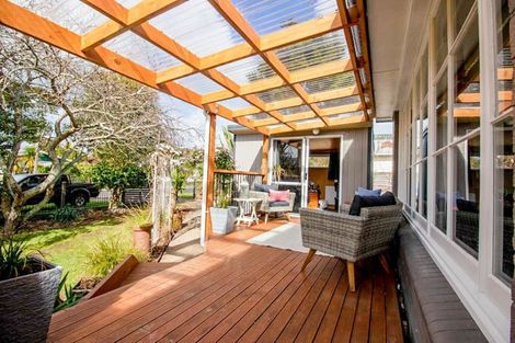 Photo of property in 10 Bush Street, Paeroa, 3600
