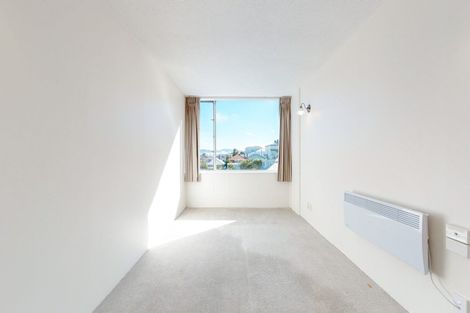 Photo of property in Beresford Apartments, 16/118 Russell Terrace, Berhampore, Wellington, 6023