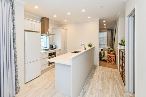 Photo of property in 63 Matairangi Avenue, Totara Heights, Auckland, 2105