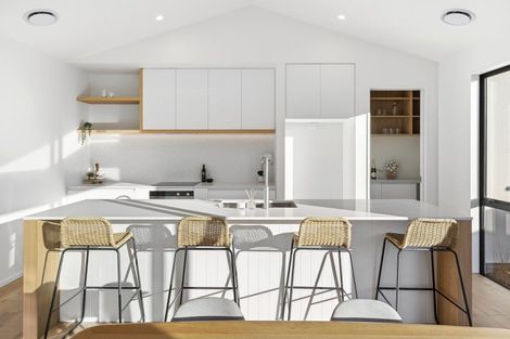 Photo of property in 5 Onyx Street, Albert Town, Wanaka, 9305