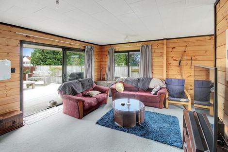 Photo of property in 8a Ngaire Street, Longburn, Palmerston North, 4412