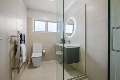 Photo of property in 1/486 Hibiscus Coast Highway, Orewa, 0931