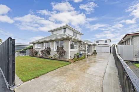 Photo of property in 83 Cotswold Avenue, Bishopdale, Christchurch, 8053