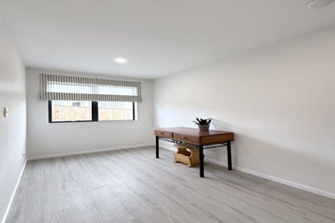 Photo of property in 30b Tudor Road, Henderson, Auckland, 0610