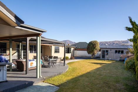 Photo of property in 37 Cairnmuir Crescent, Cromwell, 9310