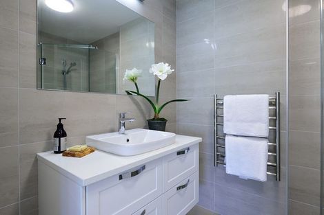 Photo of property in 83 Panorama Heights, Orewa, 0931