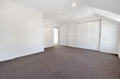 Photo of property in 7 Hollydale Grove, Churton Park, Wellington, 6037