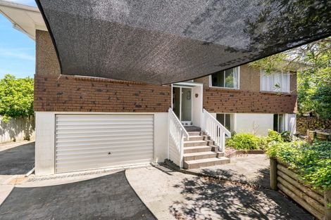 Photo of property in 15 Haseler Crescent, Howick, Auckland, 2014