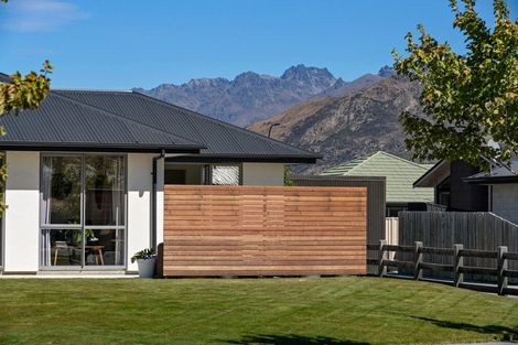 Photo of property in 95 Risinghurst Terrace, Lower Shotover, Queenstown, 9304