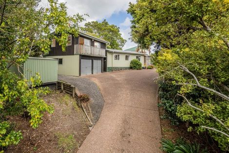 Photo of property in 1/107 Konini Road, Titirangi, Auckland, 0604