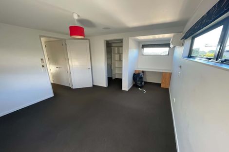 Photo of property in 16 Charlotte Way, Raumati South, Paraparaumu, 5032