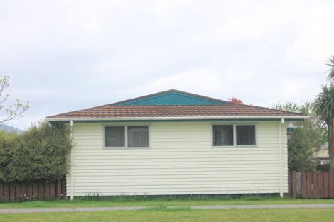 Photo of property in 64 Grace Crescent, Richmond Heights, Taupo, 3330