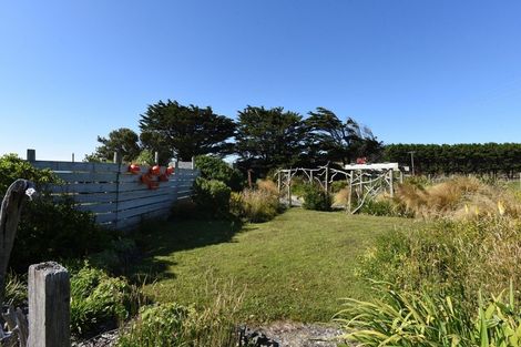 Photo of property in 2319 Bluff Highway, Greenhills, Invercargill, 9877