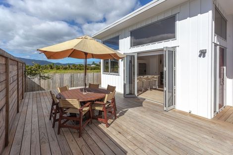 Photo of property in 63b Ocean Beach Road, Tairua, 3508