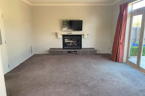 Photo of property in 198 Springfield Road, St Albans, Christchurch, 8014