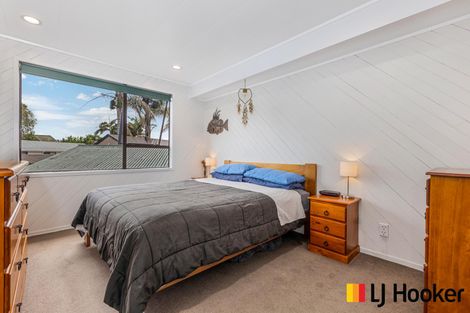 Photo of property in 189 Carnoustie Drive, Wattle Downs, Auckland, 2103
