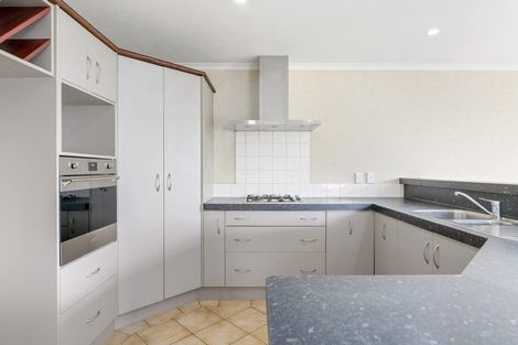 Photo of property in 19 Innswood Place, Rototuna North, Hamilton, 3210