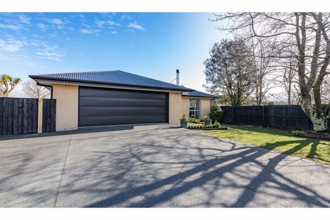 Photo of property in 177b High Street, Oxford, 7430