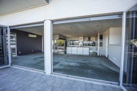 Photo of property in 3 Orewa Heights Crescent, Orewa, 0931