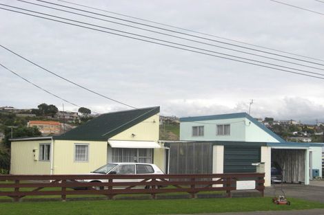 Photo of property in 83b Ngamotu Road, Spotswood, New Plymouth, 4310